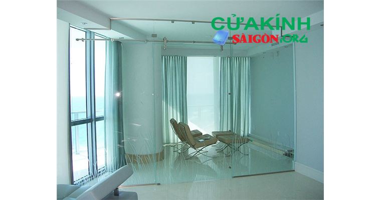 Cửa kính cường lực vách ngăn - Lựa chọn hoàn hảo cho không gian văn phòng