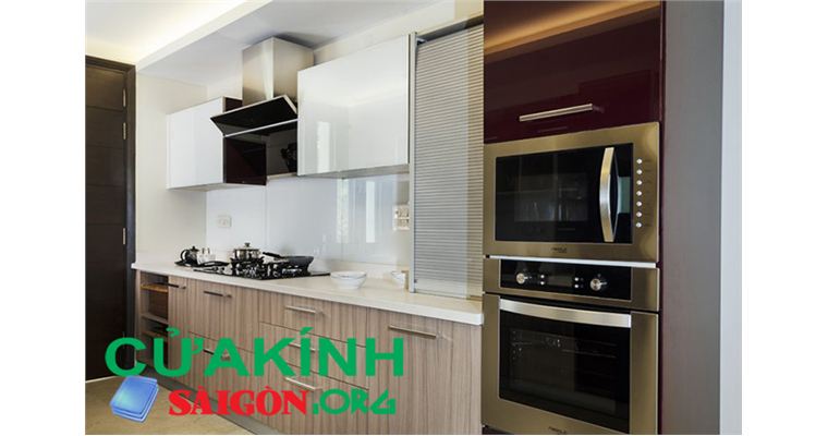 Kính cường lực ốp bếp - Báo giá kính màu ốp bếp 2019