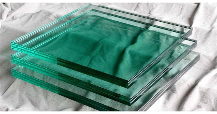 Lắp Đặt Kính Cường Lực Quận 7 Giá Rẻ, Thi Công Nhanh & Uy Tín