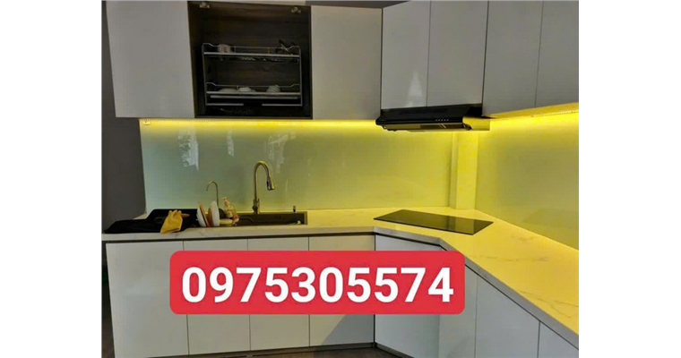 Tư vấn chọn mẫu kính ốp bếp đẹp, bền, giá tốt tại TP.HCM