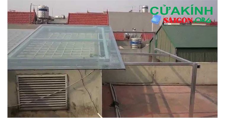 Những đặc điểm thường thấy của mái kính cường lực hiện đại