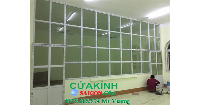 Báo Giá Vách Kính Cường Lực Quận 1 TPHCM - Cập Nhật Mới Nhất