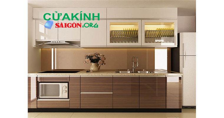 Những mẫu kính ốp bếp đẹp sang trọng hiện đại nhất năm 2019