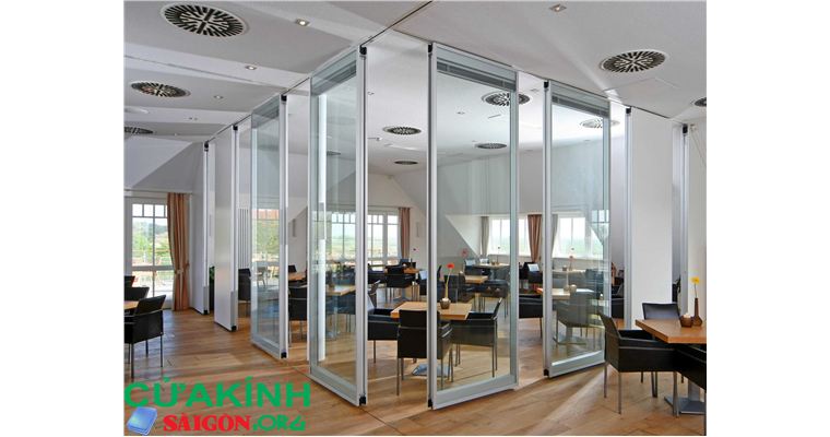 Vách kính ngăn phòng các loại giúp bạn có nhiều sự lựa chọn cho căn nhà của mình