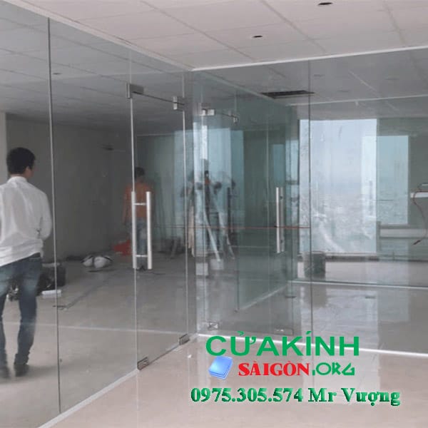 Vách Kính Cường Lực Quận 3 Cách Âm, Cách Nhiệt - Báo Giá Chi Tiết