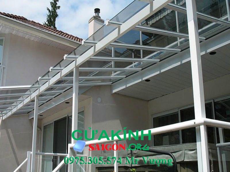 Mái Kính Cường Lực TpHCM Giá Bao Nhiêu? Báo Giá Mới Nhất