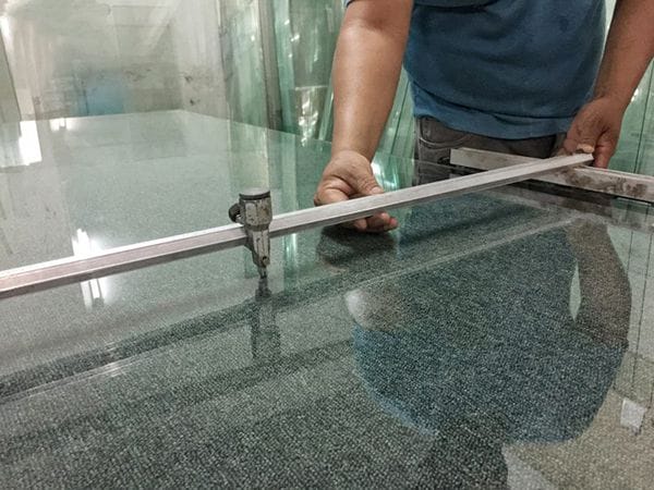 Báo Giá Nhanh Nhôm Kính Q7, Q8, Bình Chánh - Không Phát Sinh