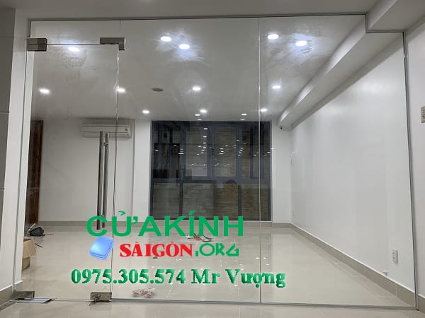 Lắp đặt cửa nhôm kính cao cấp Quận 3 [Thợ giỏi] - 2025