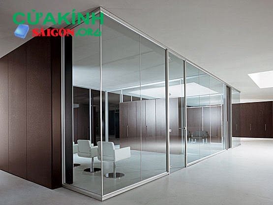 05 Mẫu cửa kính bản lề sàn đẹp và chất lượng nhất