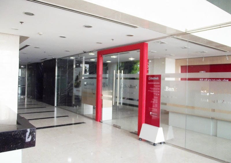 Báo Giá Vách Kính Cường Lực Mới Nhất - Ưu Đãi Tại Quận 2 TP.HCM
