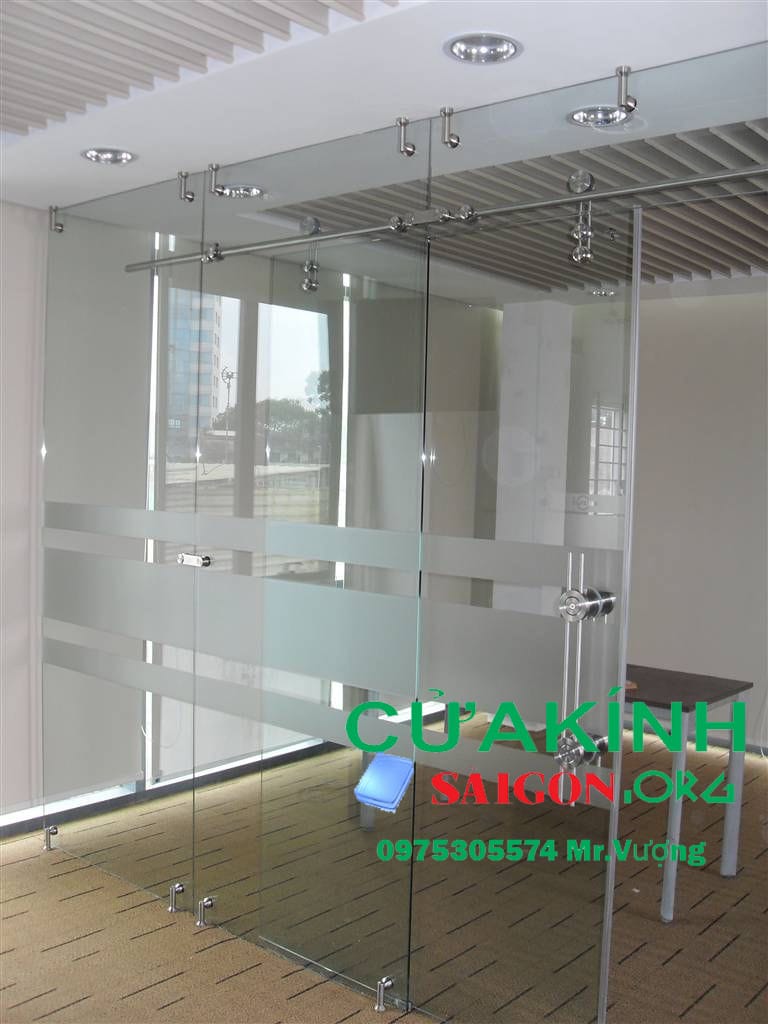 Thợ làm cửa nhôm kính tại quận 8