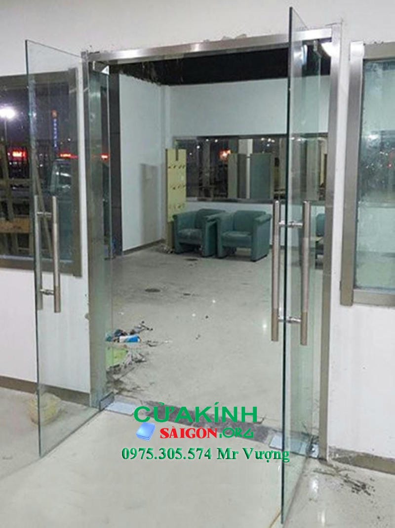 【#1】Lắp Cửa kính cường lực ở Long An