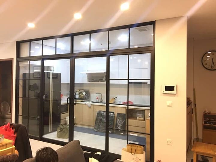 Các ứng dụng vượt trội của cửa kính ngăn phòng sang trọng