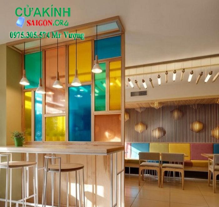 Lắp kính màu trang trí tại Tphcm