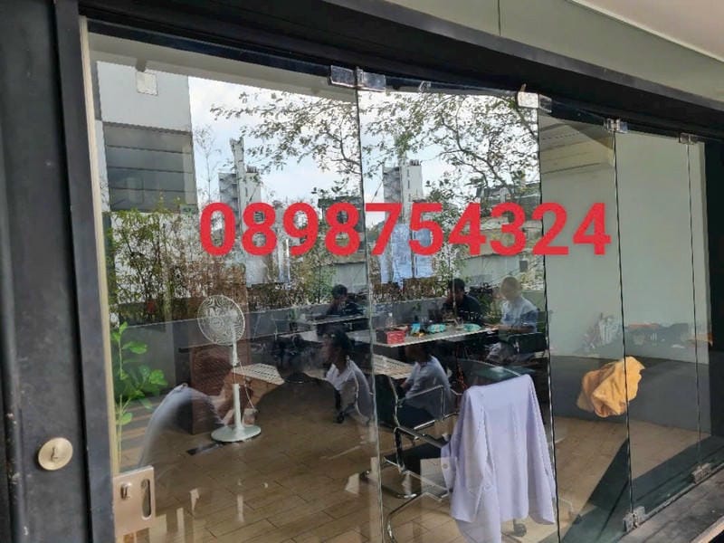 Kính màu ốp bếp tại quận Thủ Đức