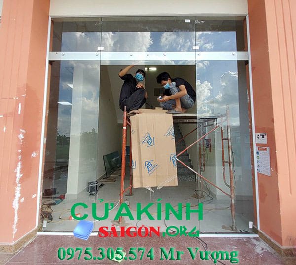 Cửa kính cường lực bị xệ Nhà Bè, Quận 7,8, Tân Bình, Phú Nhuận,...