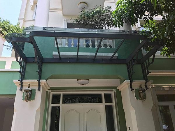 Mái kính cường lực đẹp Quận 6 HCM, Ý tưởng thiết kế nâng tầm không gian
