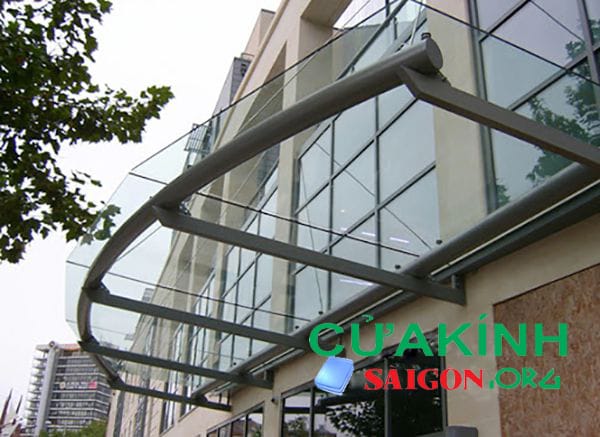Mái kính cường lực giá rẻ quận 1
