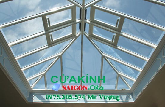 Báo giá mái kính cường lực giếng trời