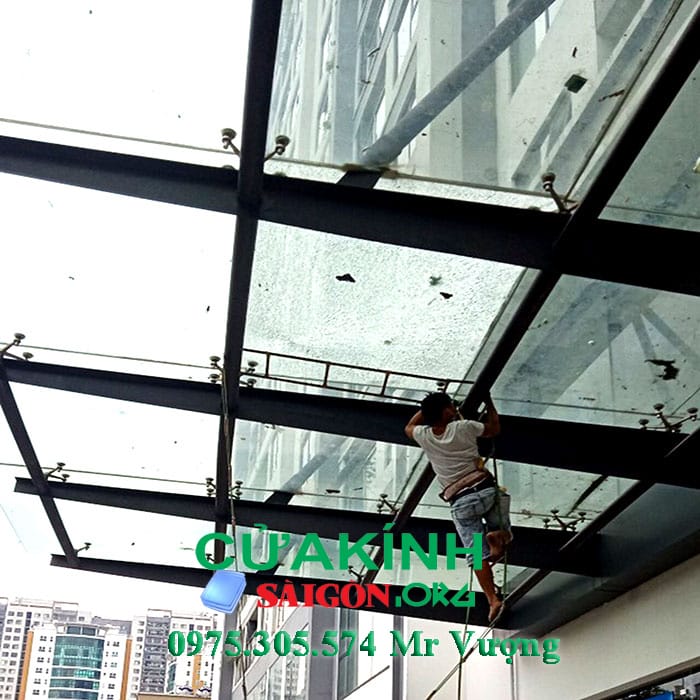 Mái che bằng kính cường lực Tphcm