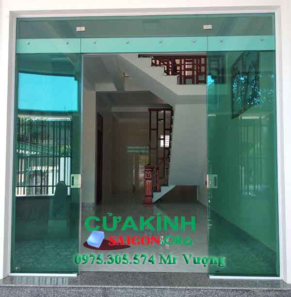Cửa Kính Lùa Trượt Treo Quận 4 - Thi Công Nhanh, Đẹp, Bền