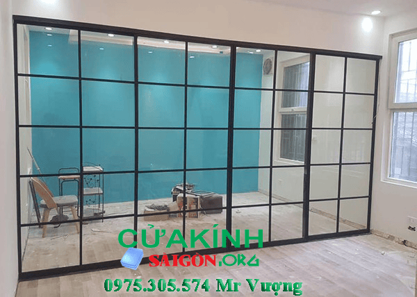 Top Mẫu Vách Kính Cường Lực Đẹp Nhất 2025 – Sang Trọng, Hiện Đại