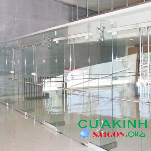 Kính cường lực giá rẻ tại huyện Bình Chánh