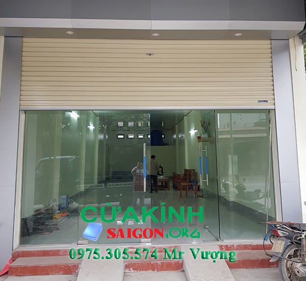 [ *& ] Cửa kính cường lực ở Quận 11