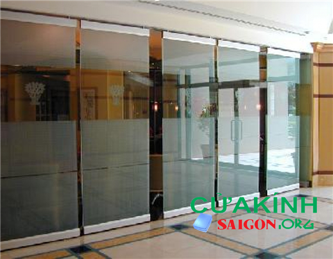 Lắp kính thủy lực giá rẻ Nhà Bè