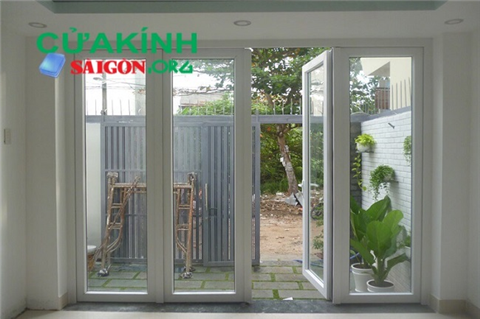 Kích thước cửa chính 4 cánh 