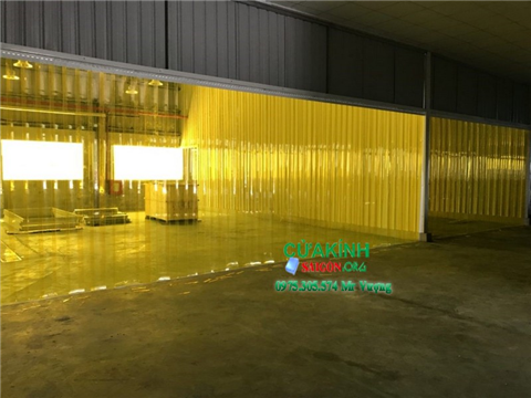 Rèm Nhựa Trong Suốt Ngăn Bụi, Ngăn Lạnh - Giá Tốt Tại Quận 3 HCM