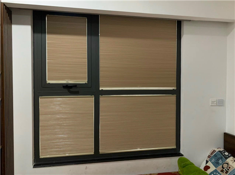 Lắp Đặt Vách Ngăn Rèm Tổ Ong Tại Huyện Nhà Bè #1