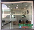 Có nên làm mái kính cường lực hay không ?