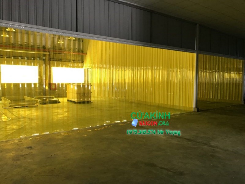 Lắp Rèm Ngăn Lạnh PVC TPHCM - Giá Rẻ, Thi Công Nhanh