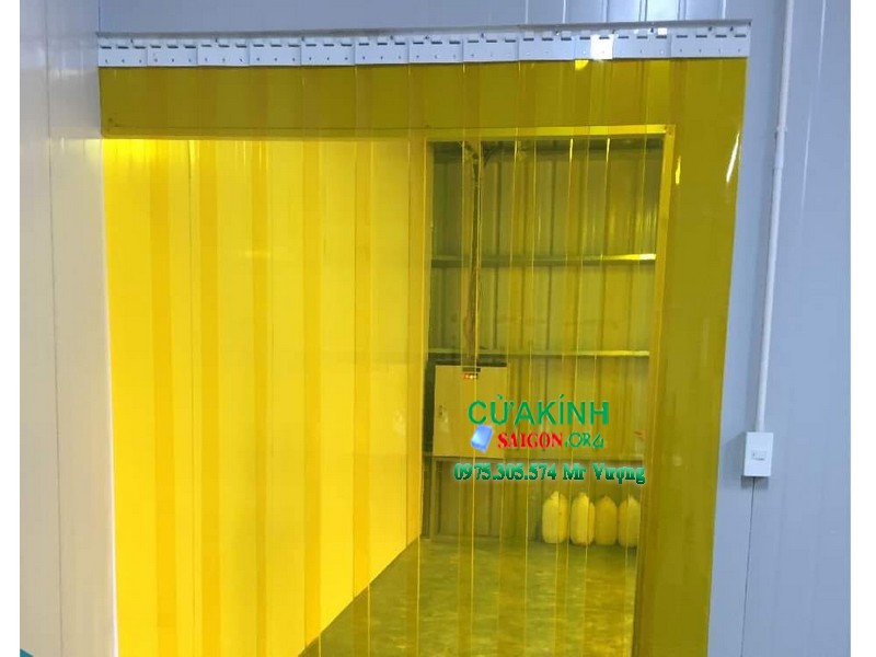 Lắp Rèm Ngăn Lạnh PVC TPHCM - Giá Rẻ, Thi Công Nhanh