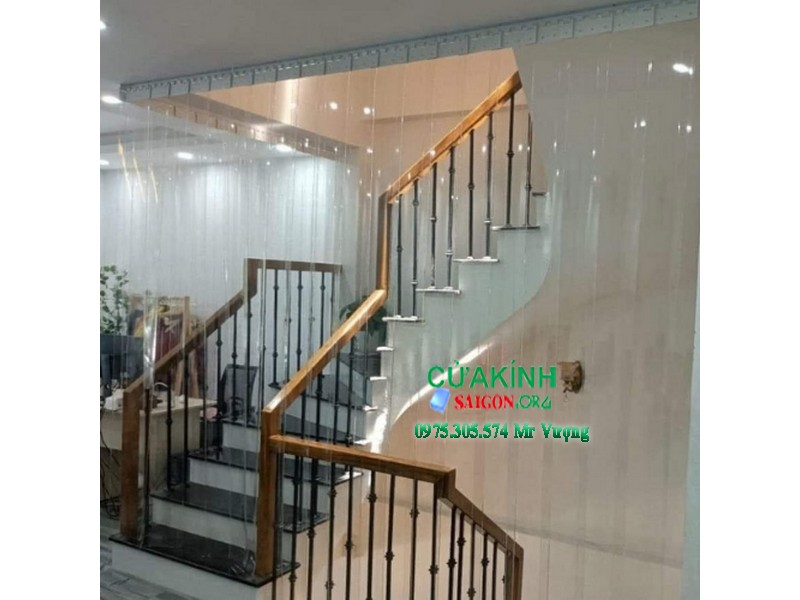 Lắp Rèm Ngăn Lạnh PVC TPHCM - Giá Rẻ, Thi Công Nhanh